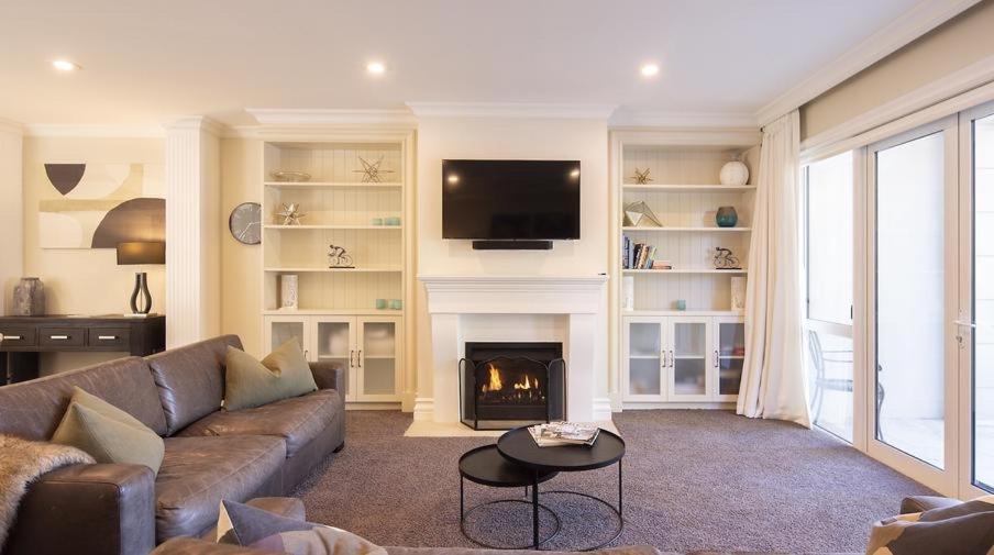Lake Esplanade Villa - 5 min walk to central Queenstown Exterior foto